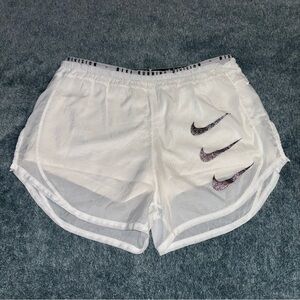 Nike Women’s Tempo Luxe Run 2-in-1 Running Shorts in White Size Medium